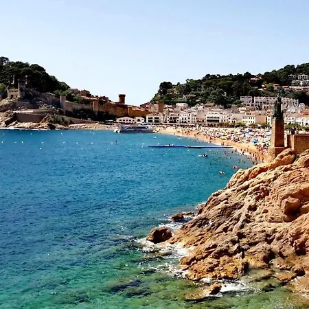 Nautic Tossa - A Pie De Playa